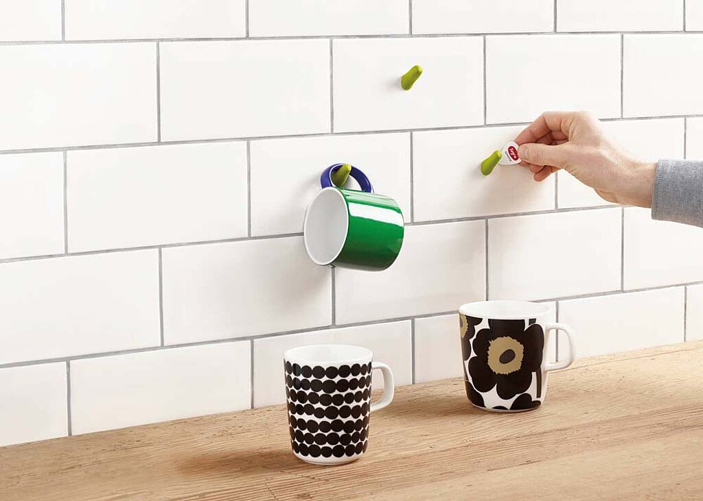 Sugru Knete Kleber reparieren Haken