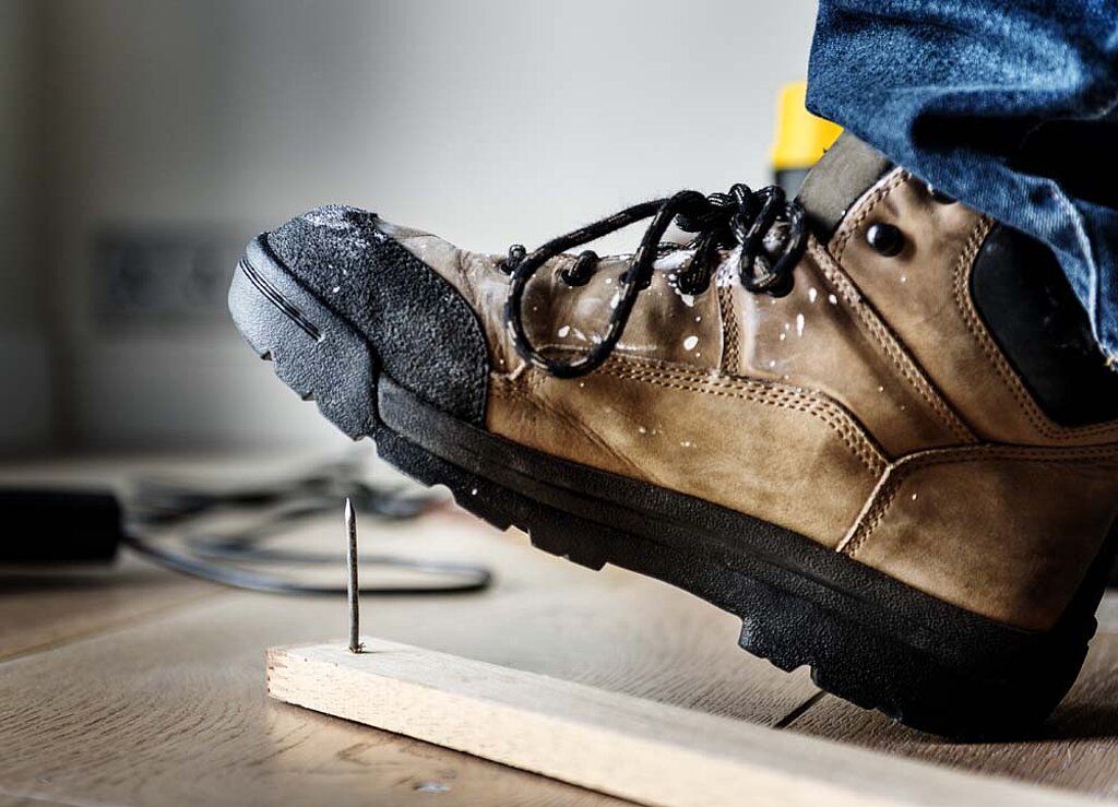 Schutzausrüstung Sicherheit beim Heimwerken