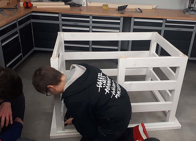 Hundebox Hundehütte bauen