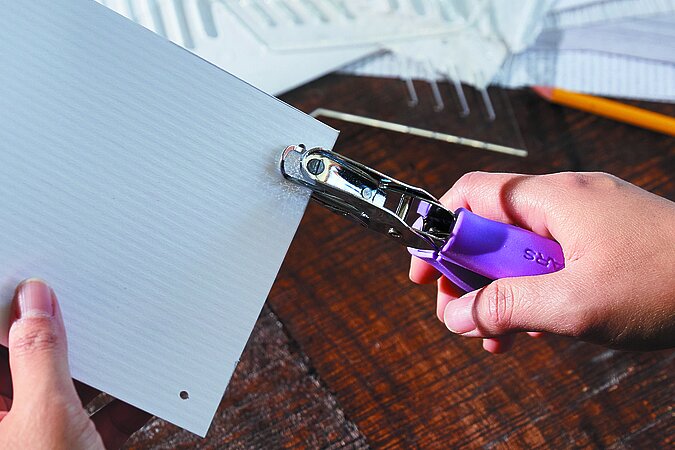 Konfetti mit Lochstanzer selbst machen