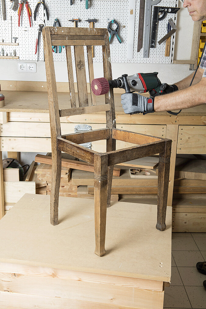 wolfcraft-Stuhl schleifen-Zwischenraeume-02