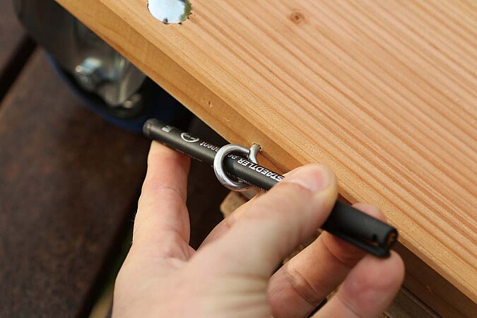 Pflanzenroller: Trick für Ringschraube eindrehen