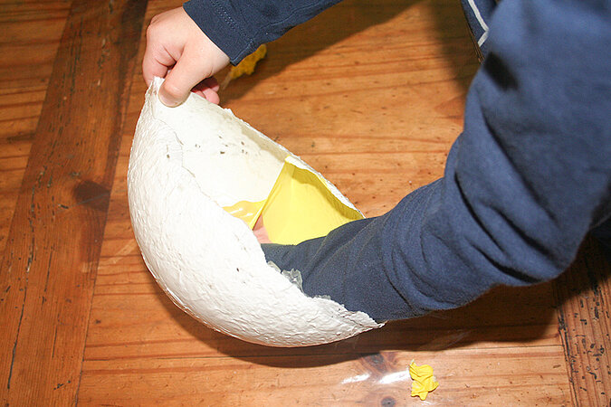 Osternest mit Kindern basteln