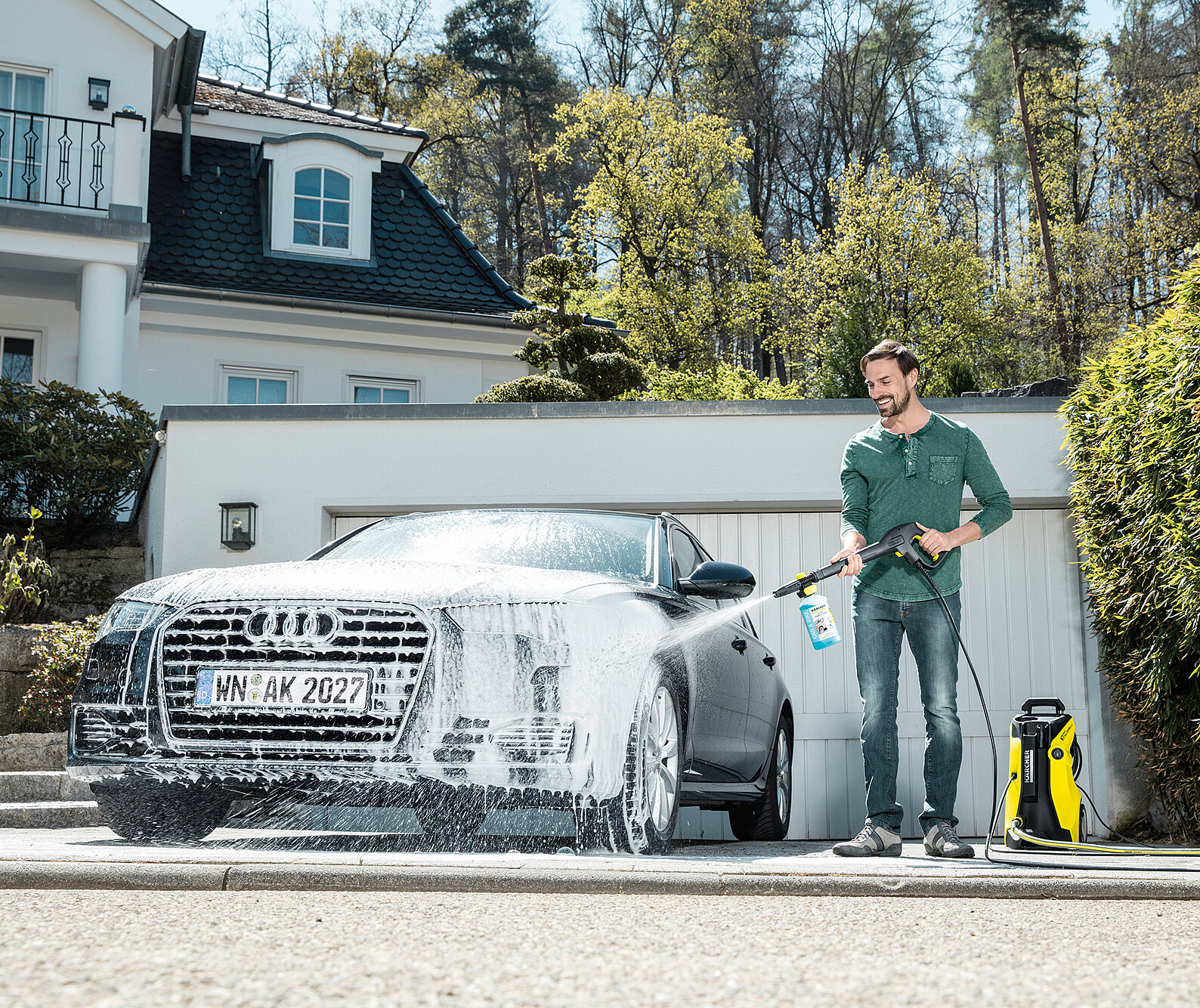 Auto selbst waschen – Innen und Außen