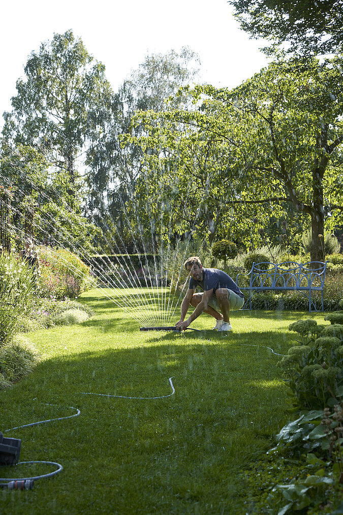 Rasen wässern Sprenger