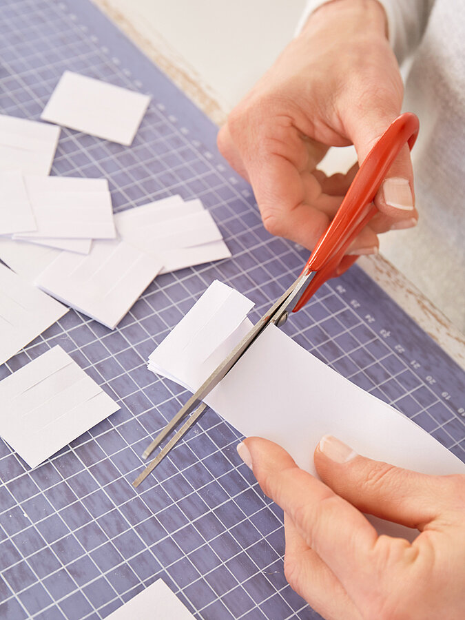 Bastelidee: Baume aus Papier selbermachen