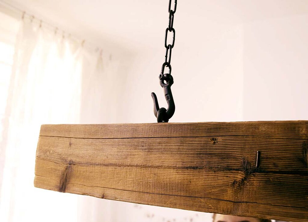 Deckenleuchte Wohnzimmer Balken Holz