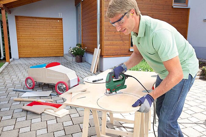 Schutzausrüstung Sicherheit beim Heimwerken