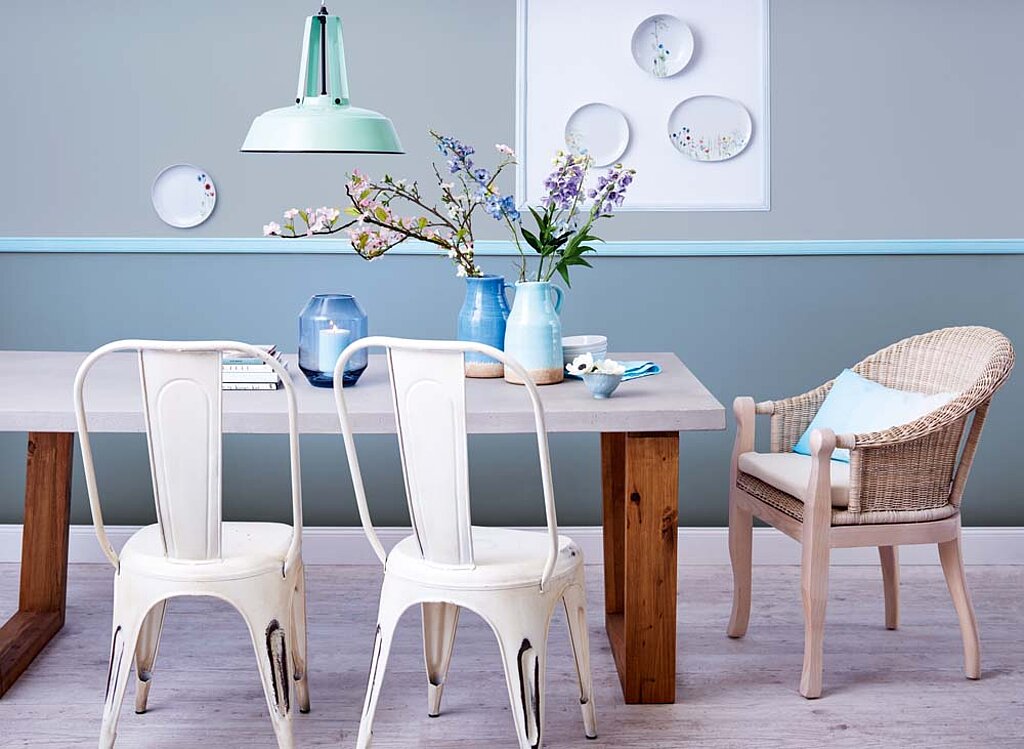 Wandfarbe Licht Beleuchtung blau