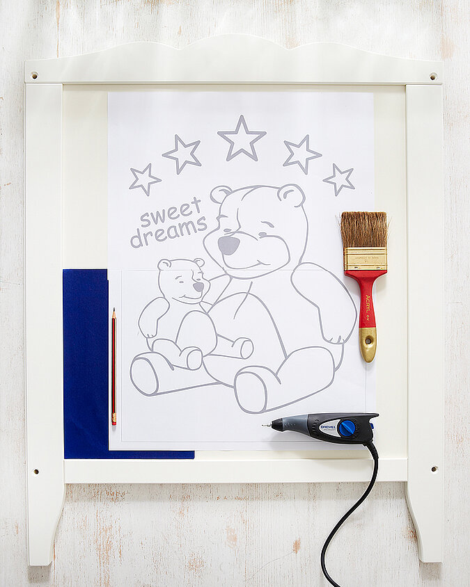 Babybett gravieren
