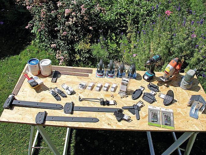 Material Beschläge 