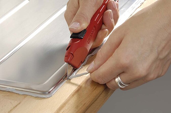 Küchenspüle einbauen Cutter