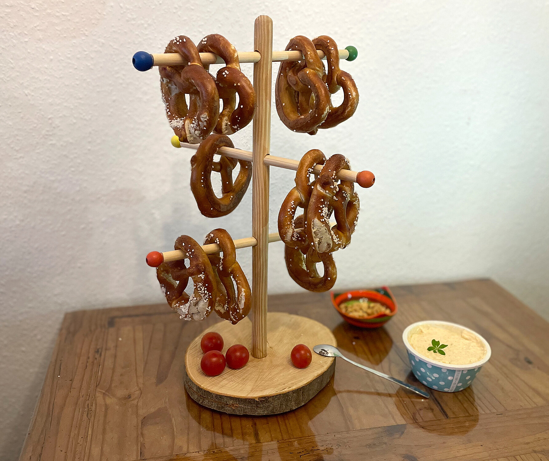 Brezelständer aus Holz selber bauen