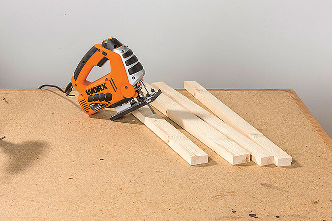 Holzleisten zuschneiden