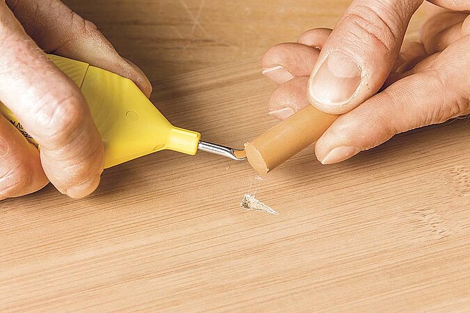 Holzboden ausbessern Wachskitt