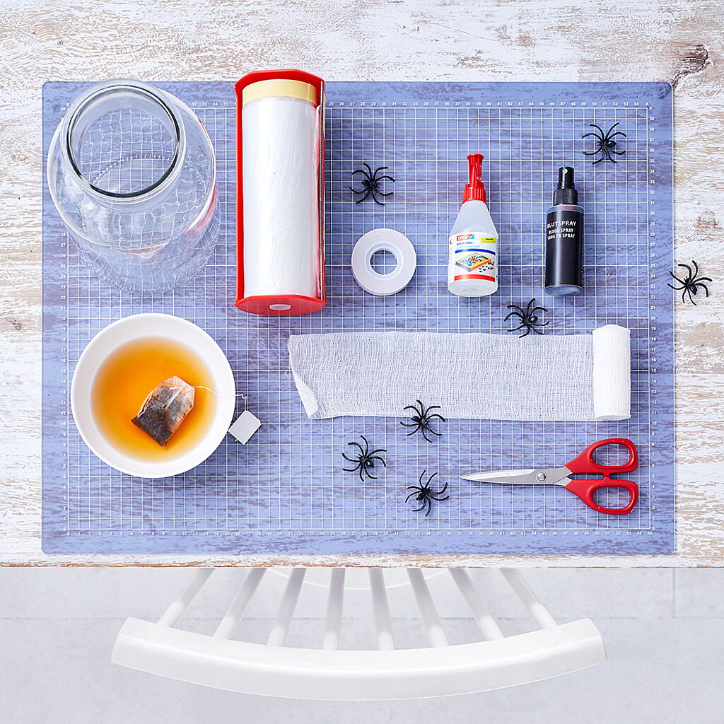 Leuchtende DIY-Deko zu Halloween
