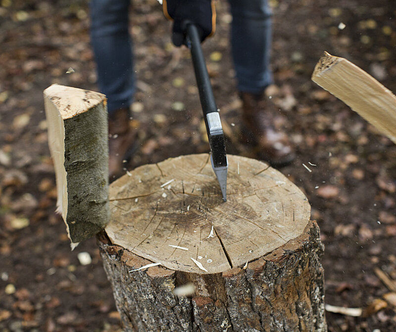 Holz bearbeiten Spaltaxt