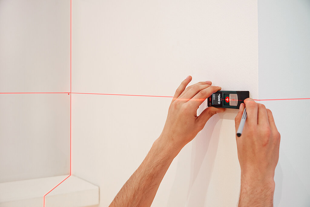 Bosch-geometrische-Wandgestaltung-Tape Art-02