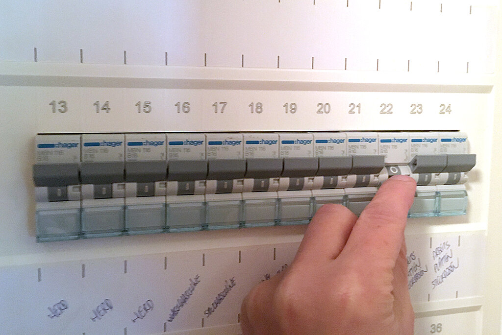 Elektrik, Steckdosen & Co.