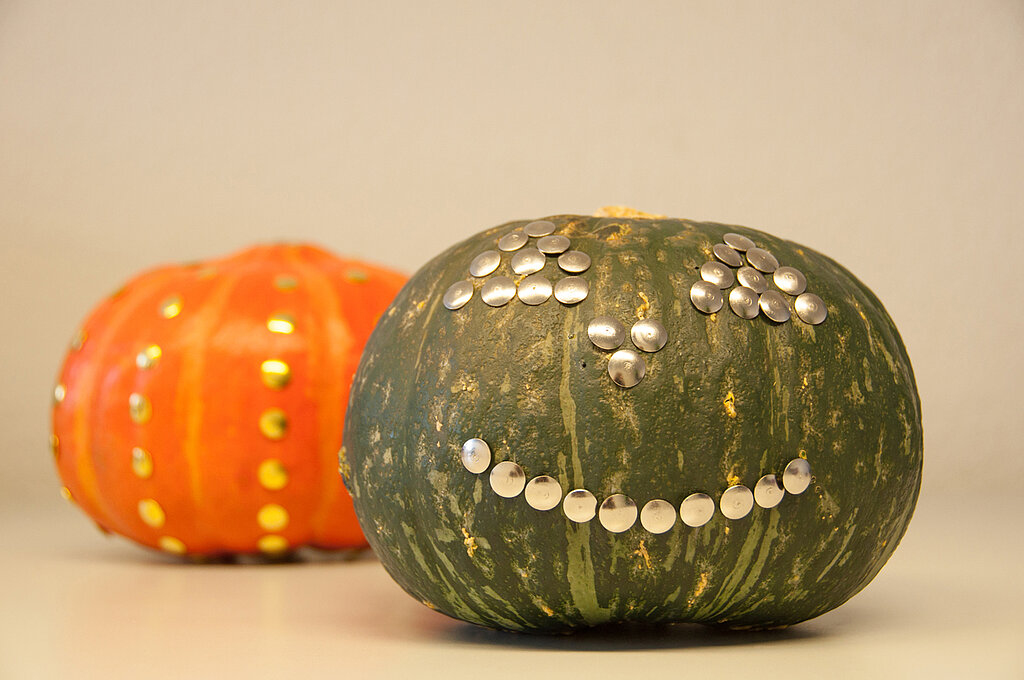 diyacad halloween kuerbisse reisszwecken final 02