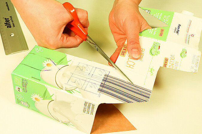 Upcycling-Laternen aus Milchkartons