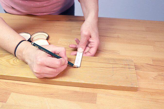 DIY Academy-Schraubenregal-Einmachglas-anzeichnen-02