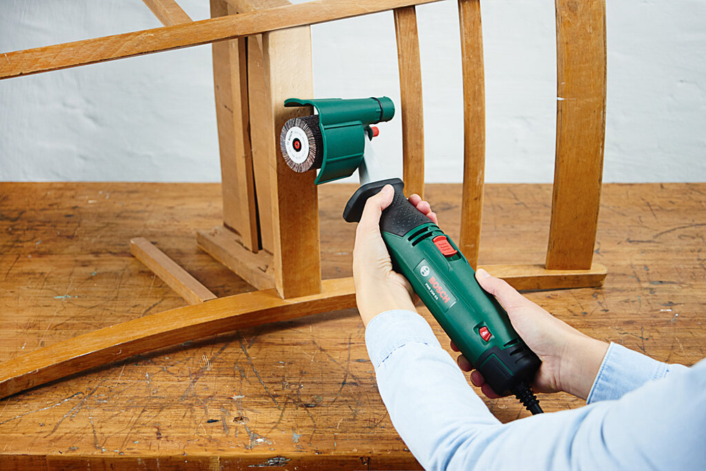 Garderobe aus altem Stuhl bauen