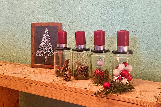 Upcycling-Adventskranz aus Gläsern