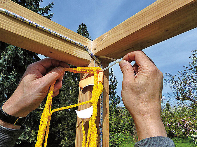 Netz mit Seil verknoten