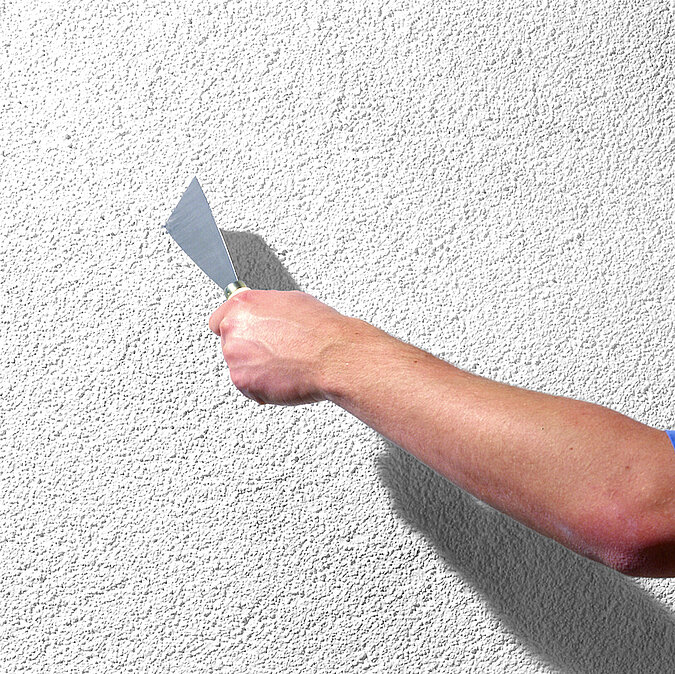 Fassade prüfen: Kratztest
