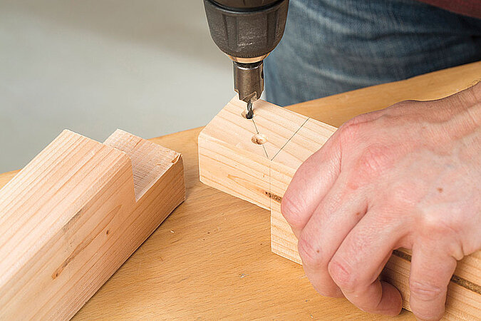 Holz bohren und senken