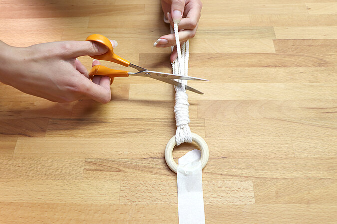 DIY Academy-Makramee-Vogeltraenke-Wickelknoten-07