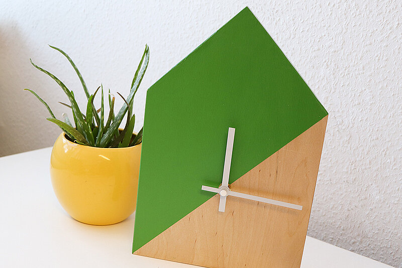 Dekorative Tischuhr bauen