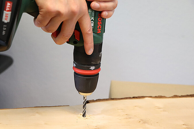 Retroleuchte aus Holz bauen