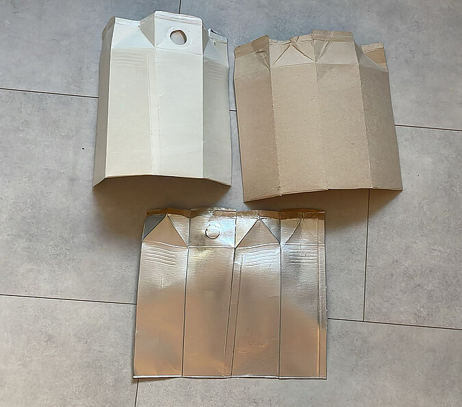Upcycling aus TetraPak - Milchtüten, bei denen die bedruckte Schicht abgezogen ist
