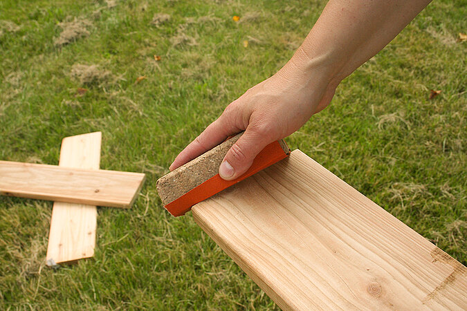 Gartenbank aus Beton und Holz