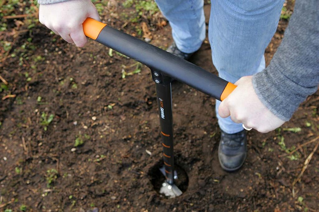 Boden im Garten umgraben