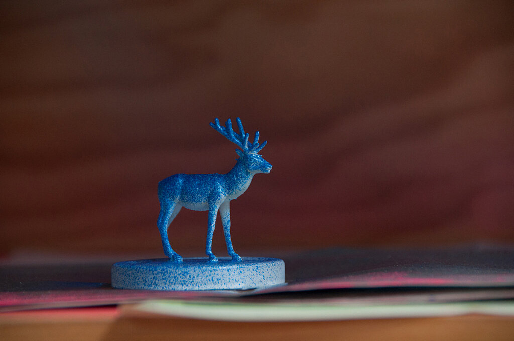 Weihnachtsdeko: Deckel blau lackieren