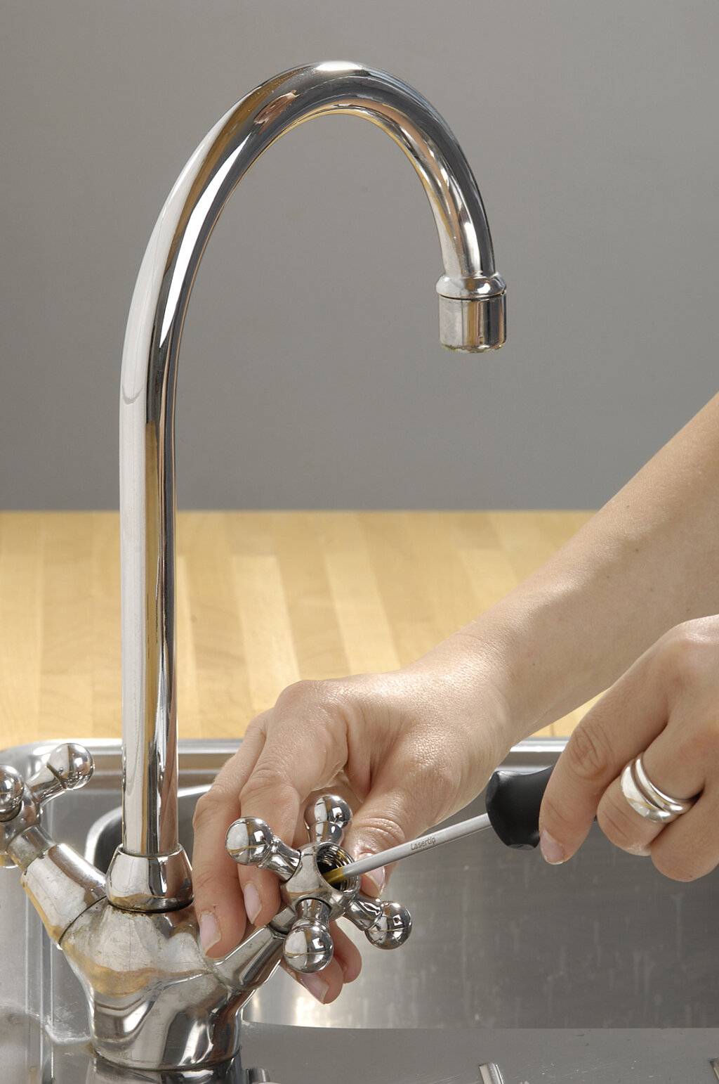 diyacademy - draksal verlag tropfenderwasserhahn 05