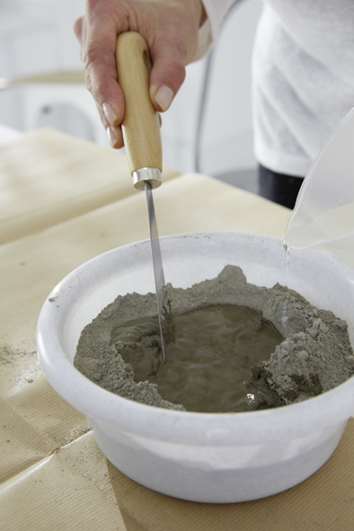 Betonschale: Beton anrühren
